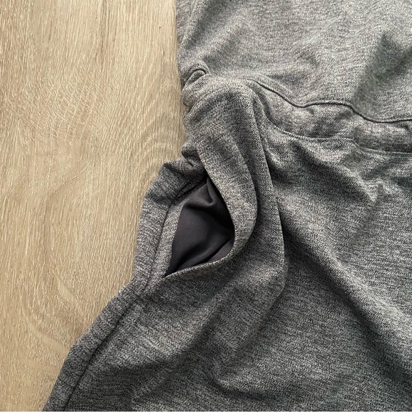 Joe Fresh Active Grey Romper, Medium - Picture 5 of 7